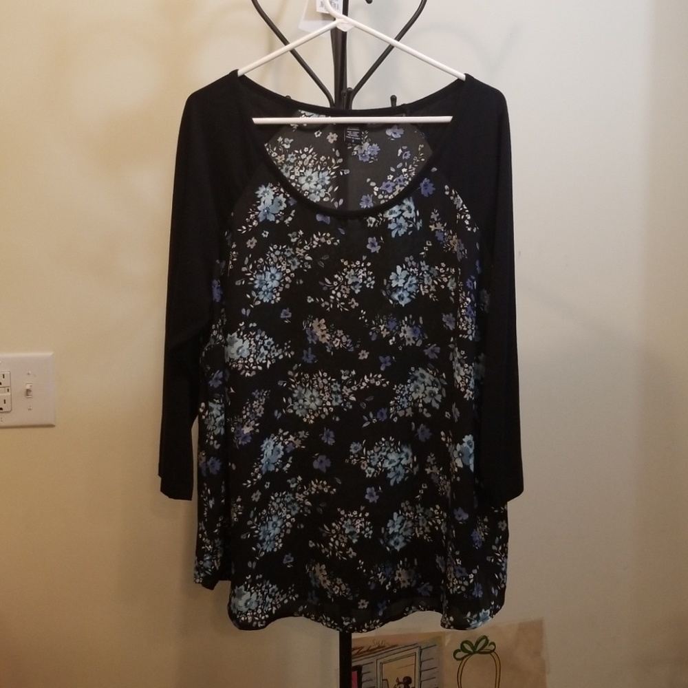 Torrid floral raglan